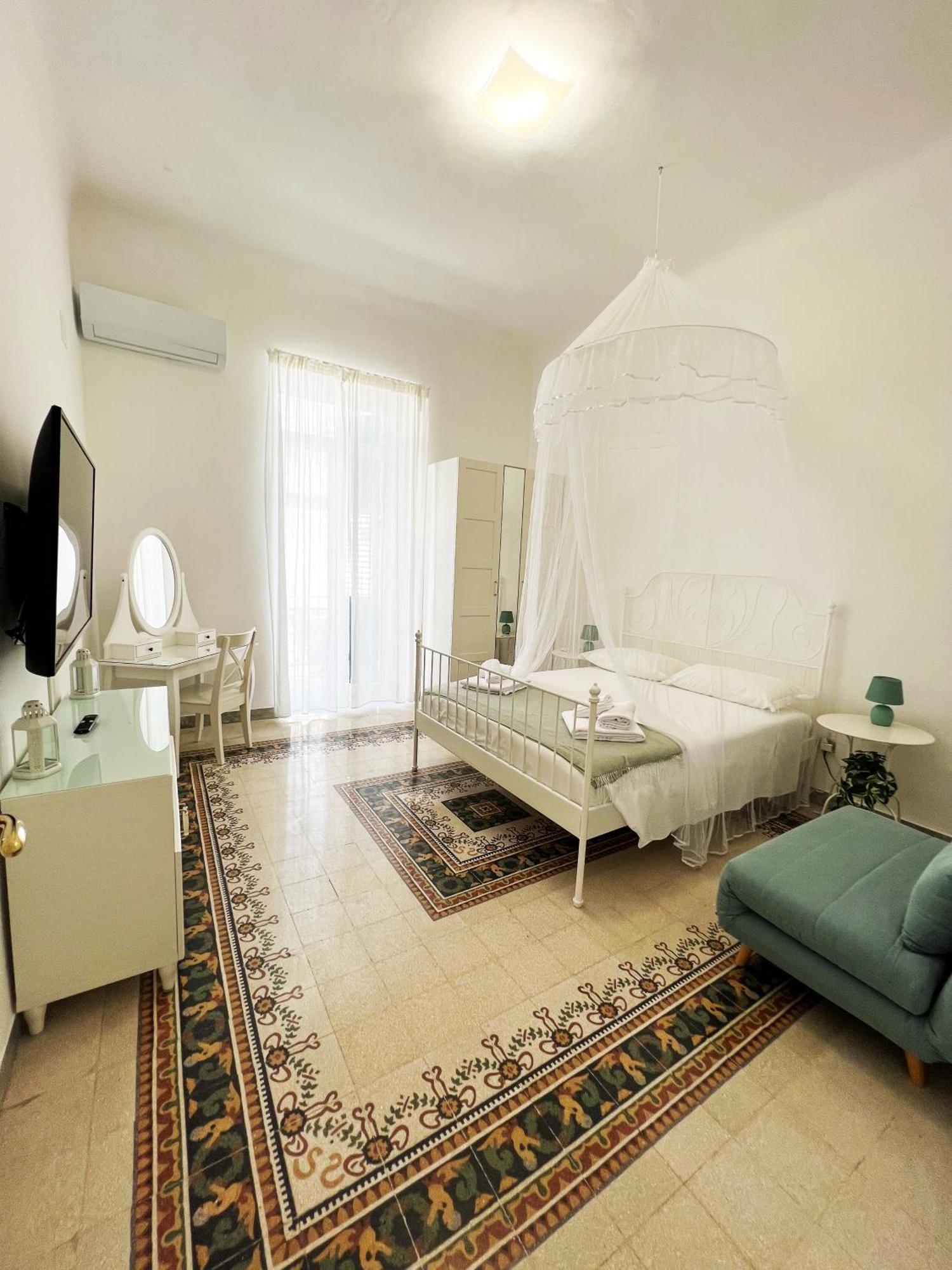 Bari Centro Harmony House酒店 外观 照片